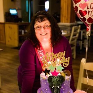 Meet your Posher, Christine